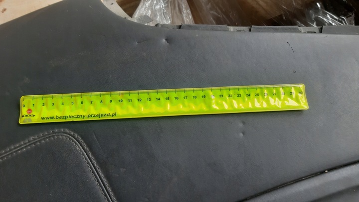 фото №9, Audi r8 420 4,2 v8 2008 - панель роздавальна