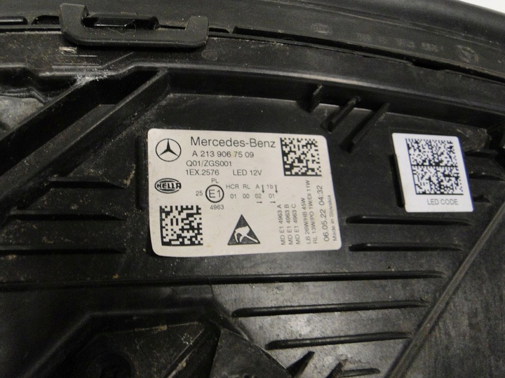 фото №13, Mercedes w213 213 рестайлінг лампа ліва led некерована