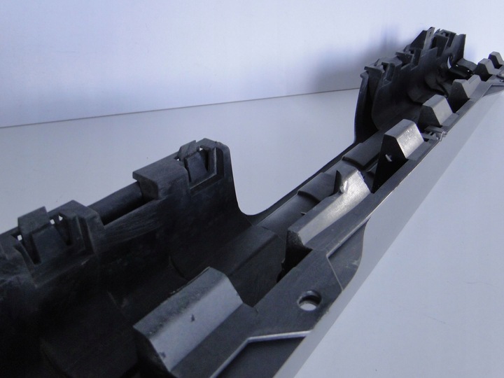 фото №11, Mercedes vito viano w639 639 рестайлинг бампер задний na датчики pts i na hak