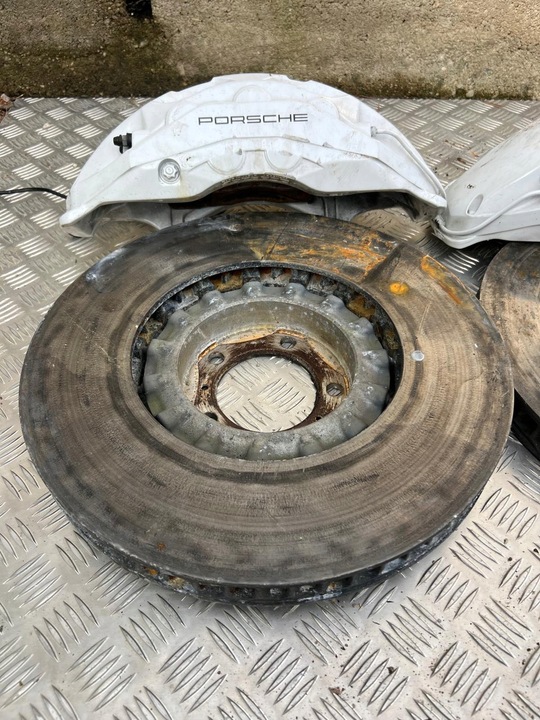 фото №4, Porsche taycan turbo зажимы диски тормоза пробег 50km! 4x