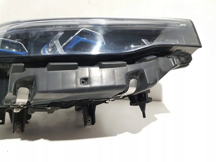 фото №13, Bmw x7 g07 2019 перед сторона правая лампы передние