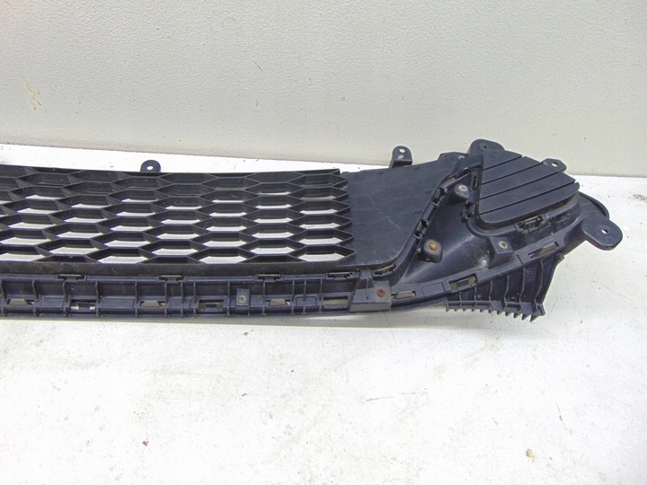 фото №8, Kia stinger решётка бампера перед 86361-j5600