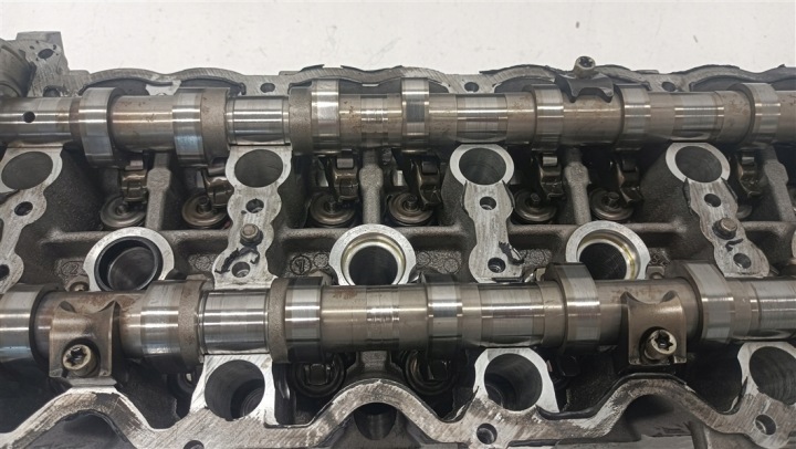 фото №12, Головка mercedes x218 w218 w212 cls 4.7 v8 278.922 r2780162501