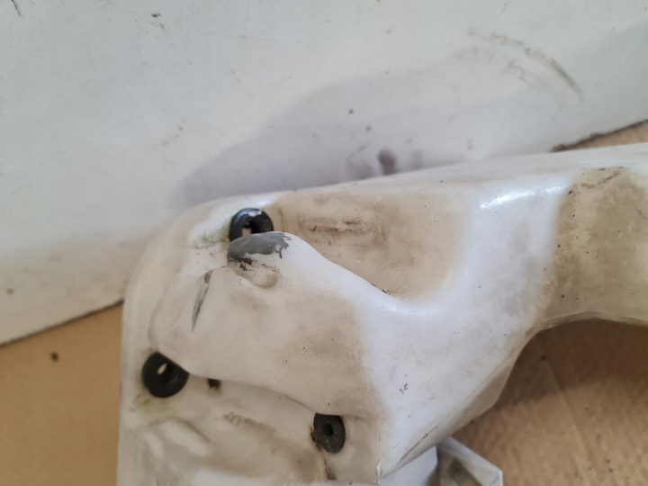 фото №4, Бачок рідини склоомивача a8 d2 4d0955451d