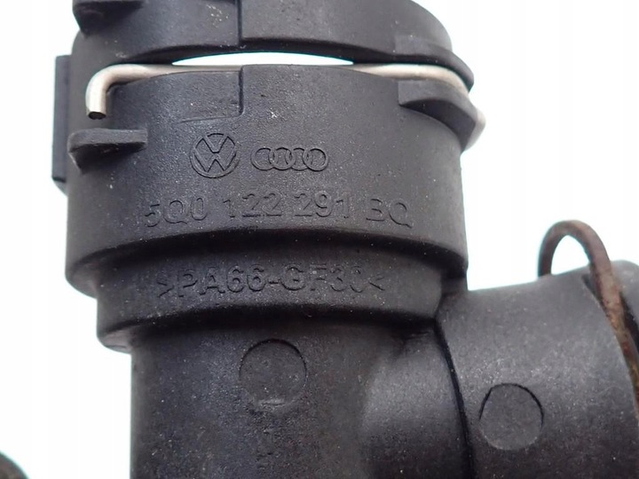 фото №9, Шланг шланг трубка води 5q0121049cn seat leon iii 5f 1.0 tsi dkl 19r