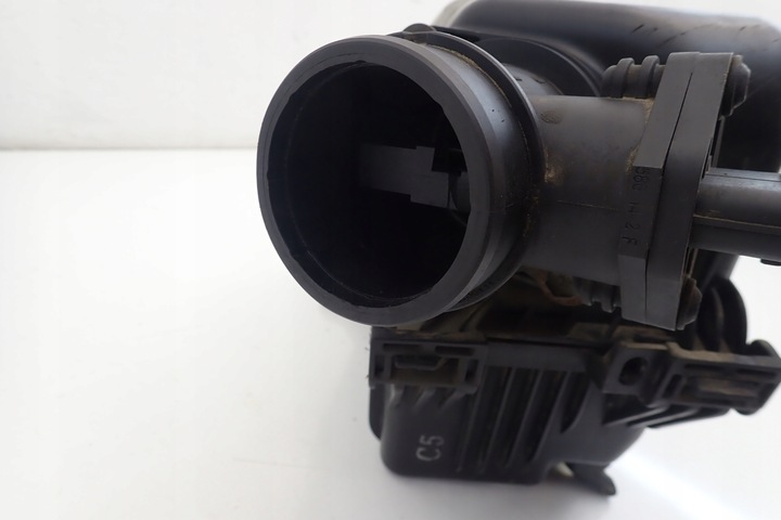 фото №6, Hyundai getz 04 r 1.5 crdi расходомер корпус