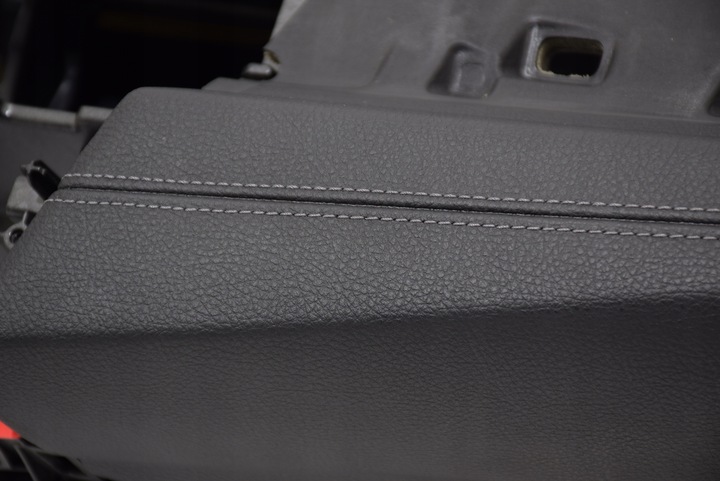 фото №14, Bmw 2 f45 f46 панель раздаточная консоль оригинал sensatec hud hifi м-пакет