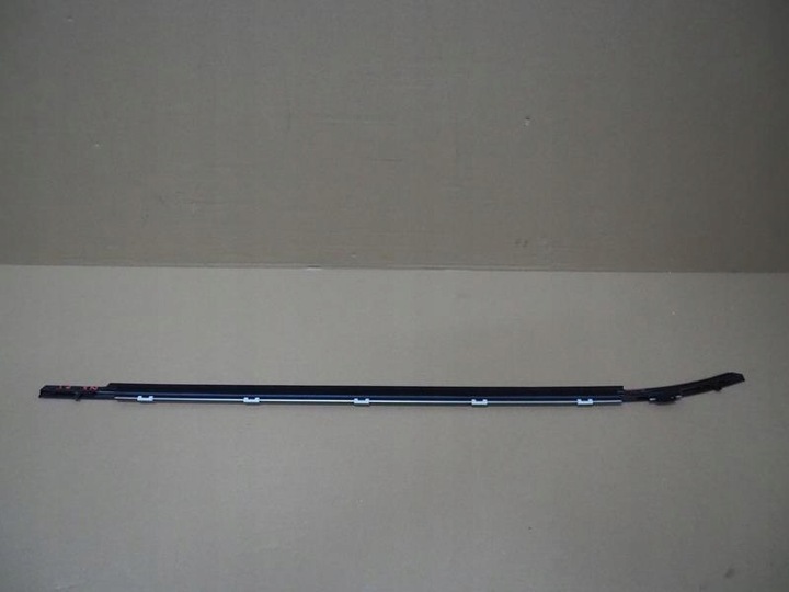 фото №6, Планка накладка двері ущільнювач скла праві зад lexus nx