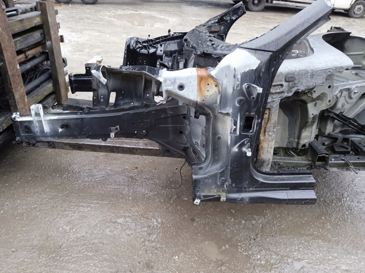 фото №1, Лонжерон перед чверть ліва lub права panamera