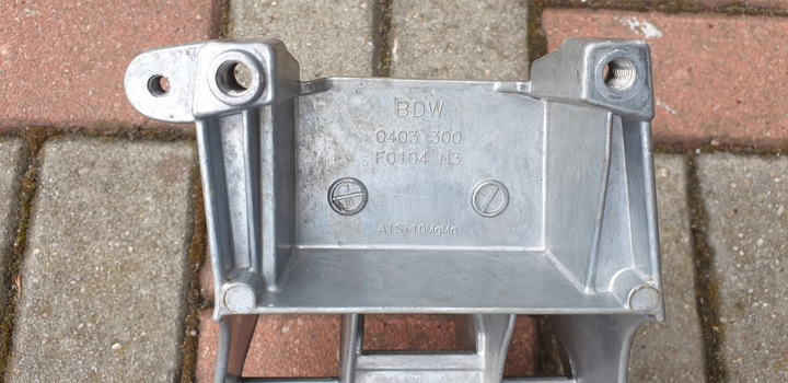 фото №9, Каркас панели распределительной крепление консоли mercedes e купе w207 оригинальный номер европа