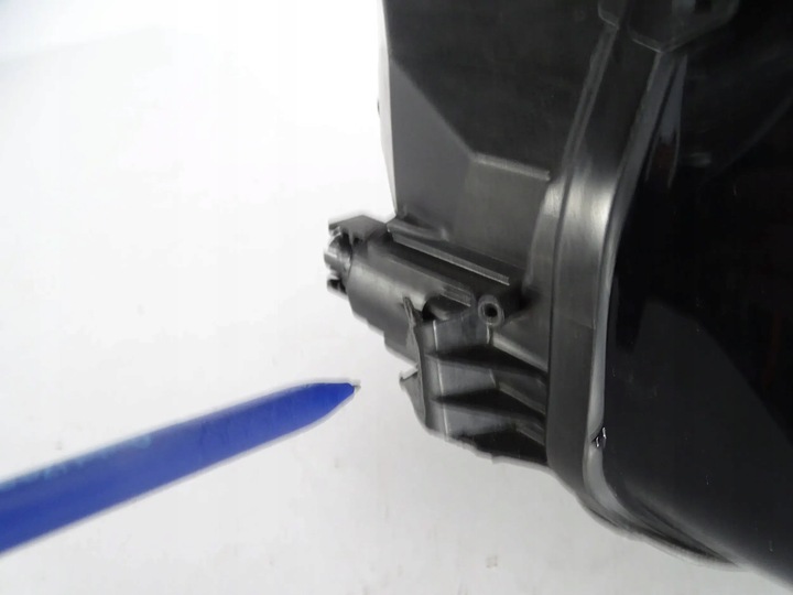 фото №9, Лампа перед передня права audi q4 89a