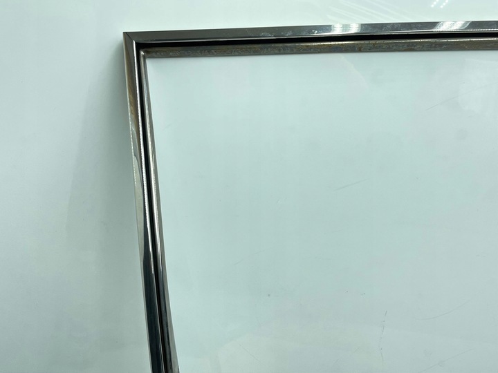 фото №5, Rolls-royce серебряный spur 1986 перед сторона правая рамка стёкла дверь передних