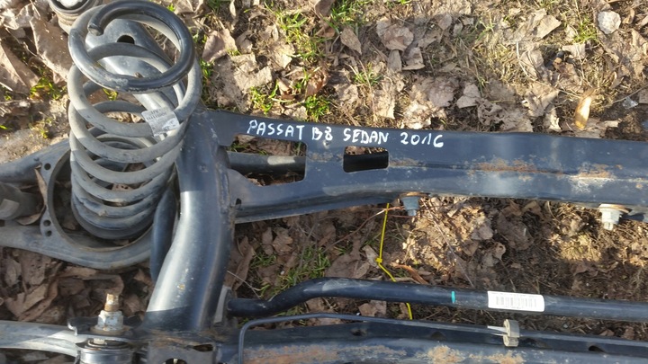 фото №4, Підвішування задні vw passat b8 2016
