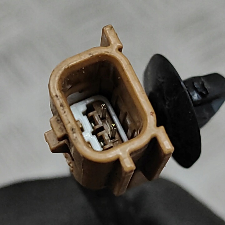 фото №7, Трубки кондиціонера nissan leaf ze1 921105sh0b 28148547 160kw 2019