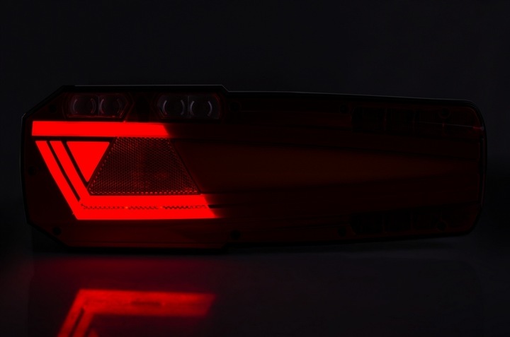 фото №12, Фары задние комбинированные led mavic диодные автобус neon большой польские комплект