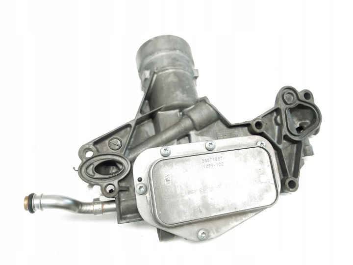 фото №5, Opel insignia a 1.6 turbo a16let 55571687 55355599 корпус фільтра масла