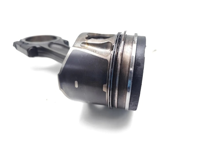 фото №7, Volvo v50 поршень з шатуном 2.0 d дизель 100kw 136 hp d4204t 2006 estate