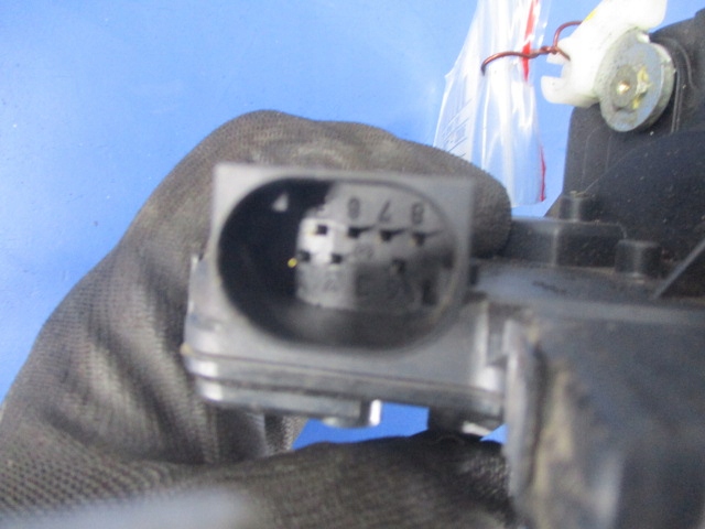 фото №4, Bmw 3 e46 универсал рестайлинг замок дверь левый tył+linka