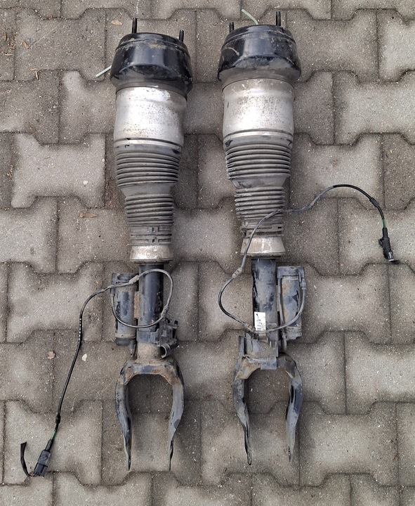 фото №1, Mercedes ml gle w166 амортизатор перед активный air maitc a1663204166