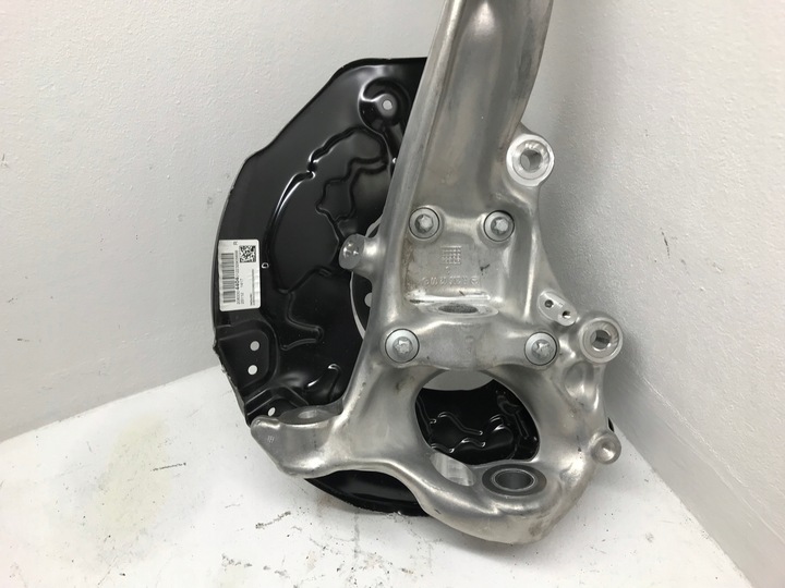 фото №4, Mercedes w206 c-klasa поворотный кулак ступица правые перед новая