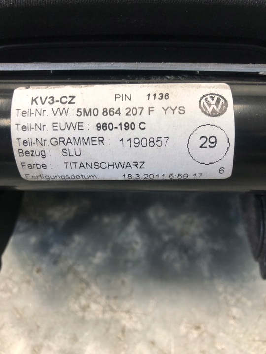 фото №6, Підлокітник велюр vw golf vi plus 5m0864207f
