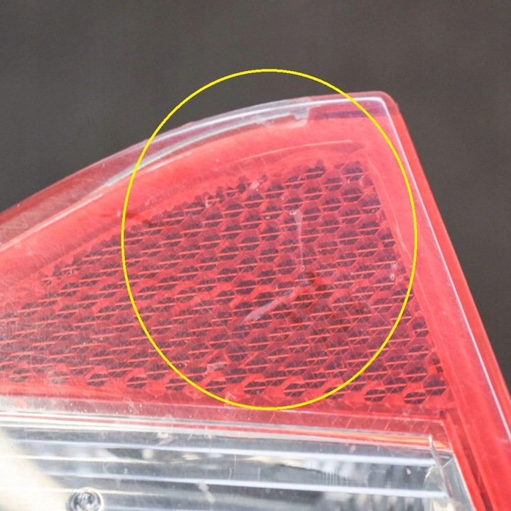 фото №6, Audi rs5 2011 левая сторона лампы задней крышки багажника