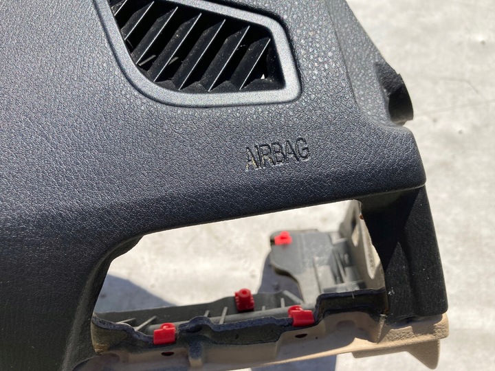 фото №7, Bmw 3 f30 f31 f34 krem hud панель консоль подушки