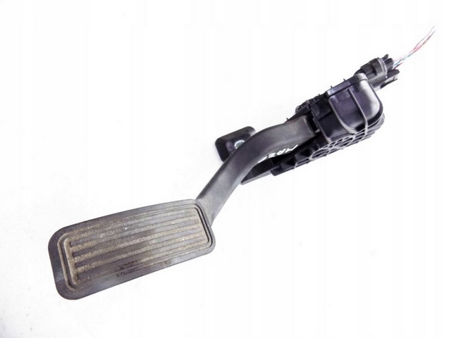 фото №1, Mazda 6 07r рестайлинг 1.8 16v педаль газа