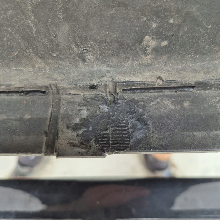 фото №12, Volvo v60 i 1 s60 ii 2 рестайлінг 13-18 бампер перед переднє розпилювач