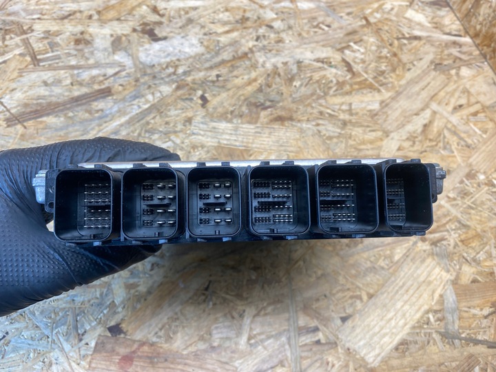 фото №10, Компьютер блок управления двигателя bmw x5 g05 x6 g06 x7 g07 3.0d 9887680 0281036779