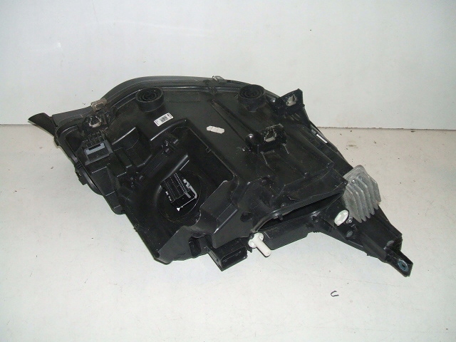 фото №6, Bmw i3 повний led лампа права 6311-9853414 6311-9853413