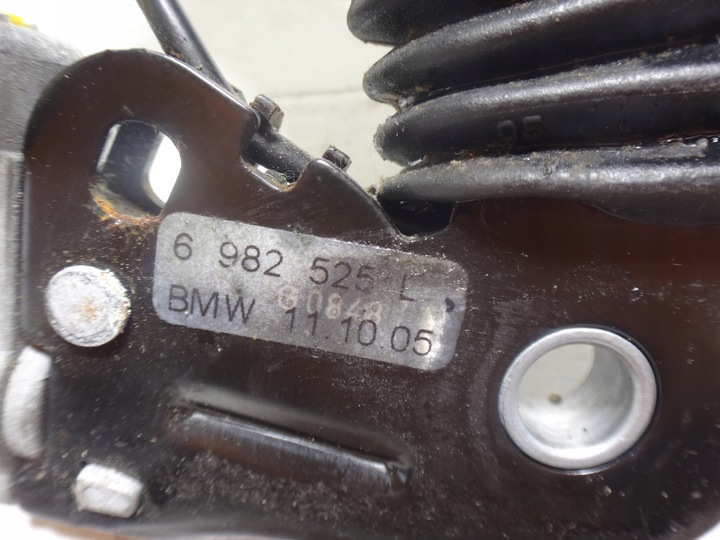 фото №6, Натягувач ременя лівий перед переднє bmw e46 e63 e64 з датчиком застібка