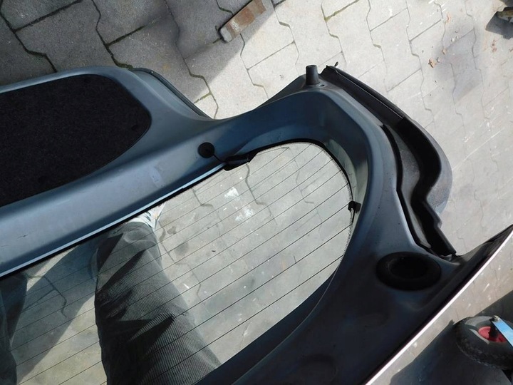 фото №11, Toyota yaris i 1.4 d 03r 5d кришка зад задня