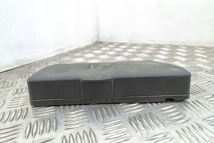 фото №8, Ковпачок коробка запобіжників toyota avensis estate _t27_ 8266205150