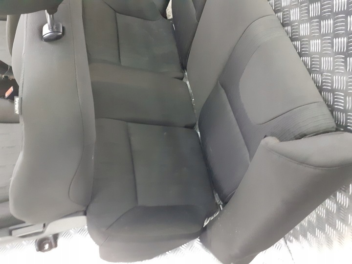 фото №11, Сиденья диван комплект + обшивки ford focus mk2 usa 2.0 16v