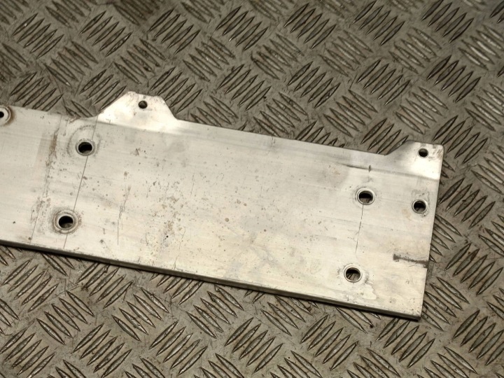 фото №10, Bmw (oem) 8499413 3' g20 g21 кронштейн балка підсилювач нижня