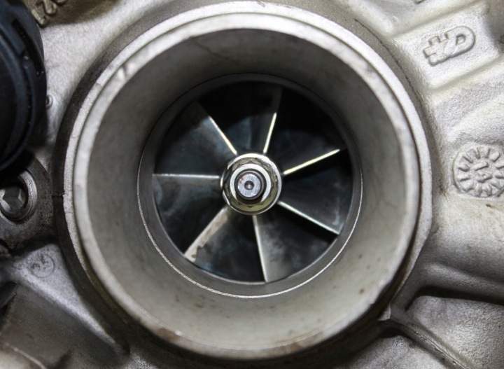 фото №11, Bmw f30 f10 f01 f15 n57d30b n57 3.5d 4.0d турбонагнетатель турбина - 8508092