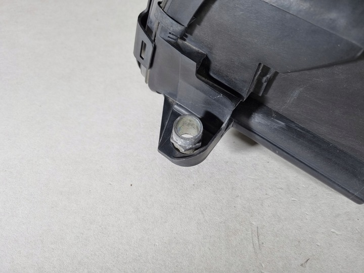 фото №15, Mercedes cls a218 w218 лампа права ксенон