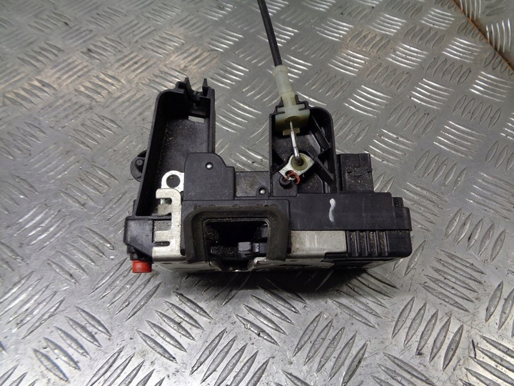 фото №1, Opel оригінальний номер 13210763 замок двері pin