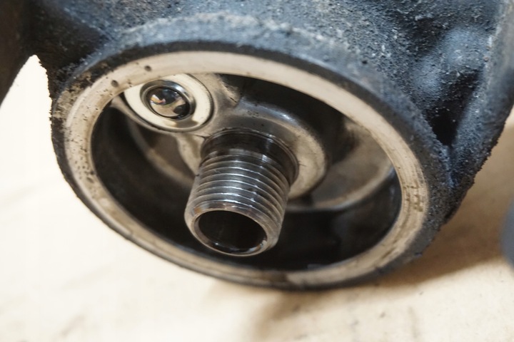 фото №6, Nissan terrano ii основание корпус фильтра масла 2,7 tdi 125km