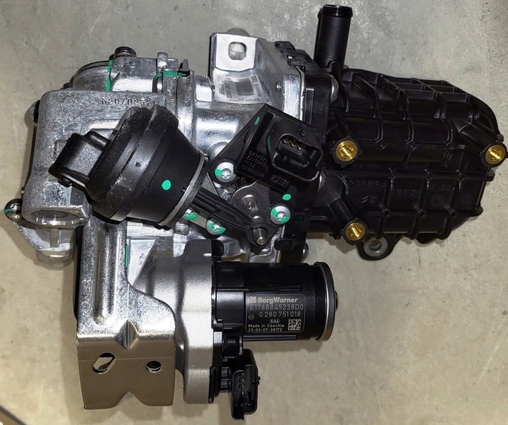 фото №12, Новая оригинальная радиаторов выхлопных газов egr jumper iii 2.0/2.2blue hdi 9821395680