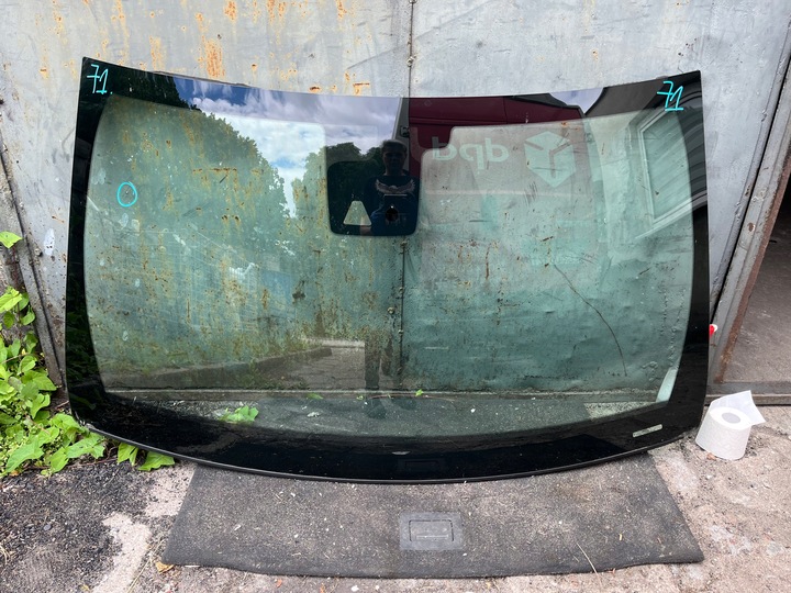 фото №1, 71 jeep grand cherlokee wk2 стекло лобовое передняя