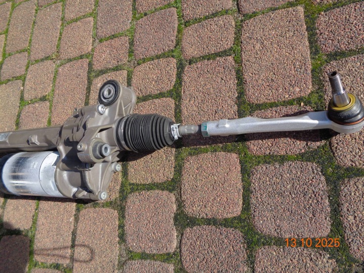 фото №6, Porsche taycan 9j1 рестайлінг 2025 r рейка / рульова рейка 9j1423050g нова