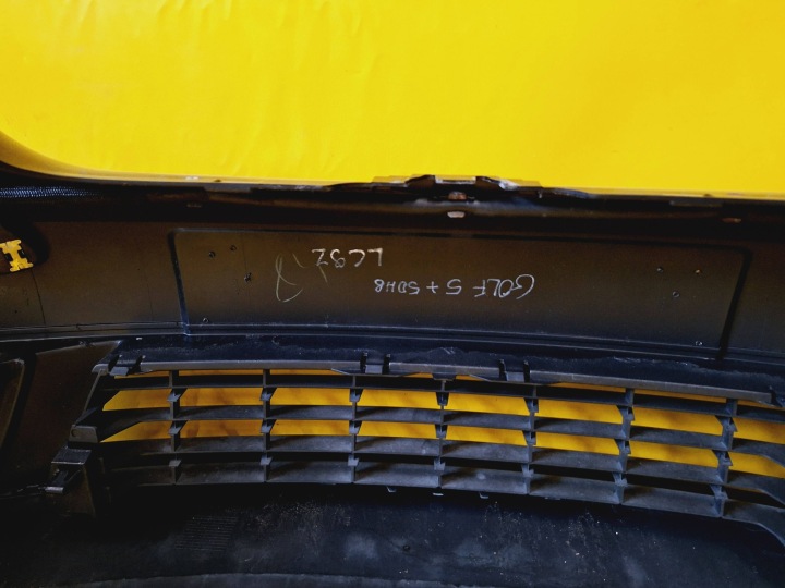 фото №12, Бампер перед передний volkswagen vw golf v plus hb 5d lak: lc9z nr504