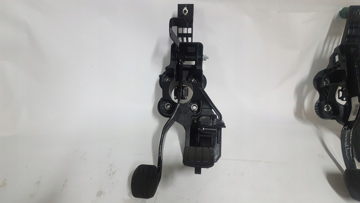 фото №1, Expert iii потенціометр педаль газу гальма 9833570080