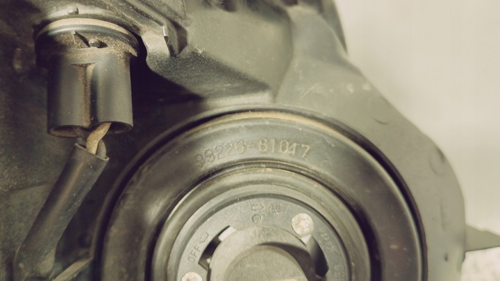 фото №14, Лампа перед лінза toyota prius iii xw30 09-15 оригінал європа синя