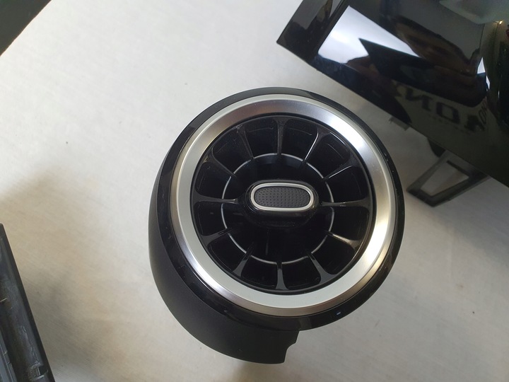 фото №10, Впуск решётка воздуховод dekor mercedes w177 w118 a cla