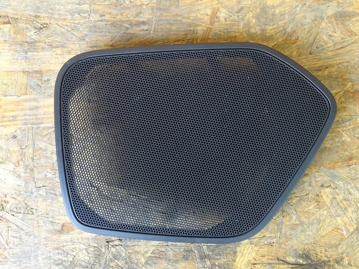 фото №1, Audi q3 8u маскувальна накладка динаміка ліва перед передня 8u0035419