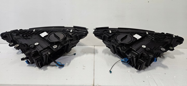 фото №8, Комплект лампа mercedes sl amg a232 w232 правый левый перед полный led