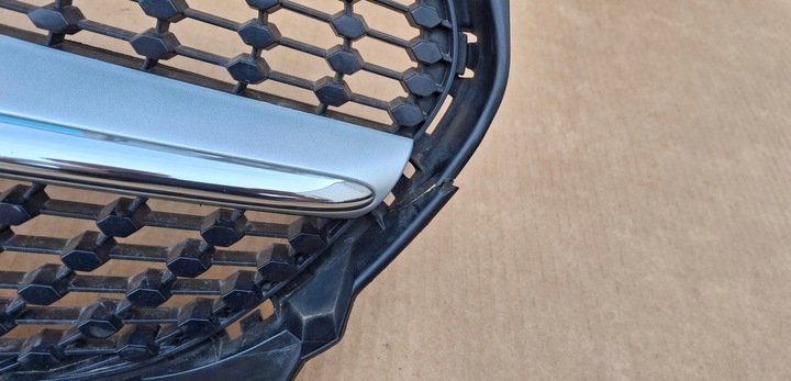 фото №7, Mercedes cla w117 рестайлинг решётка радиатора решётка радиатор эмблема хром a117880300